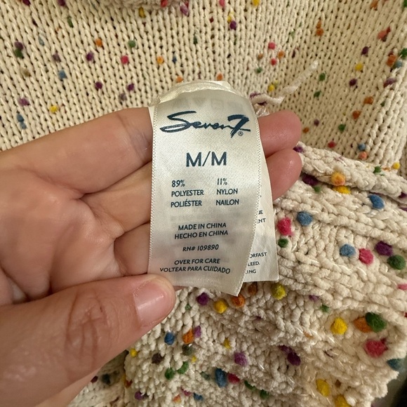 Seven7, Ladies Oversized Raised Dot Cream Crewneck Sweater, Size M - Picture 9 of 10